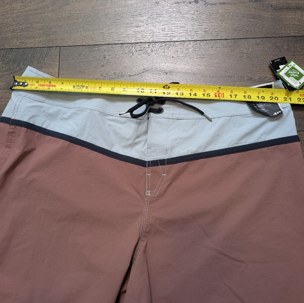 NWT Volcom Men's Da Dubbs Liberator Trunks In Dusty Rose‎ Light Blue Size 40
